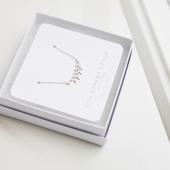 SoldOut11thStreet - Picture 2 of 6